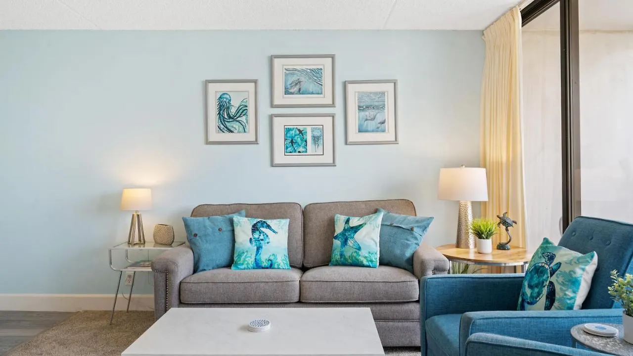 Manta Ray Suite At The Waikiki Banyan Honolulu